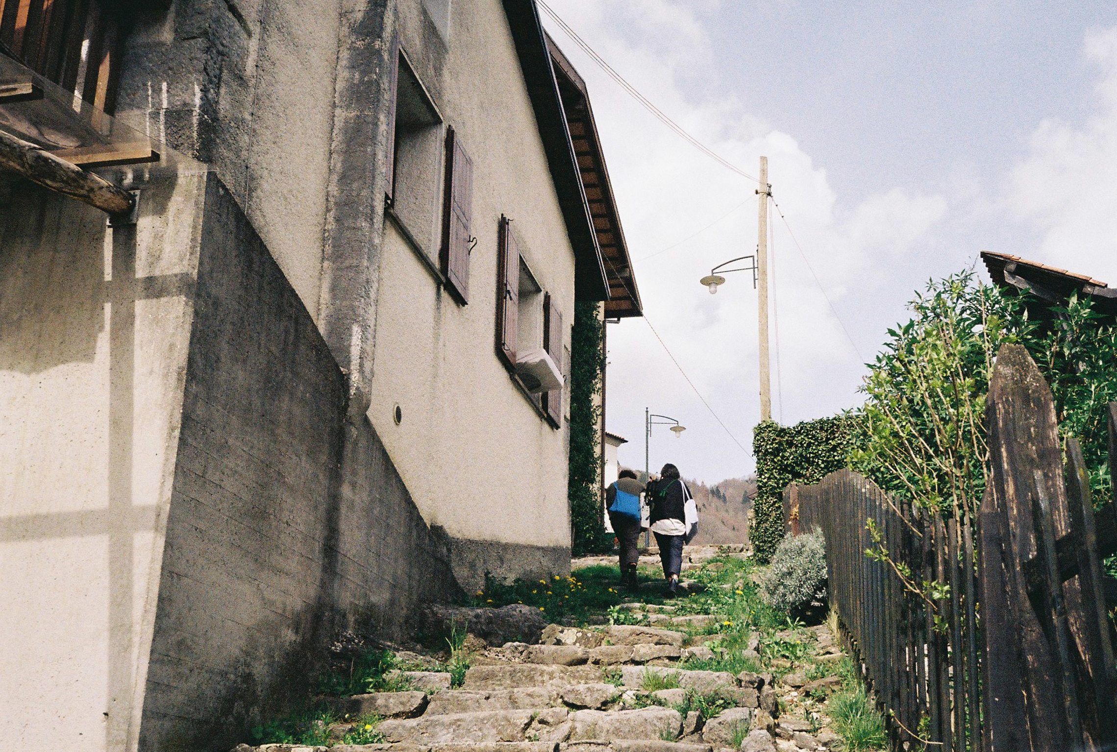 Ben and Vida 'going upstairs'